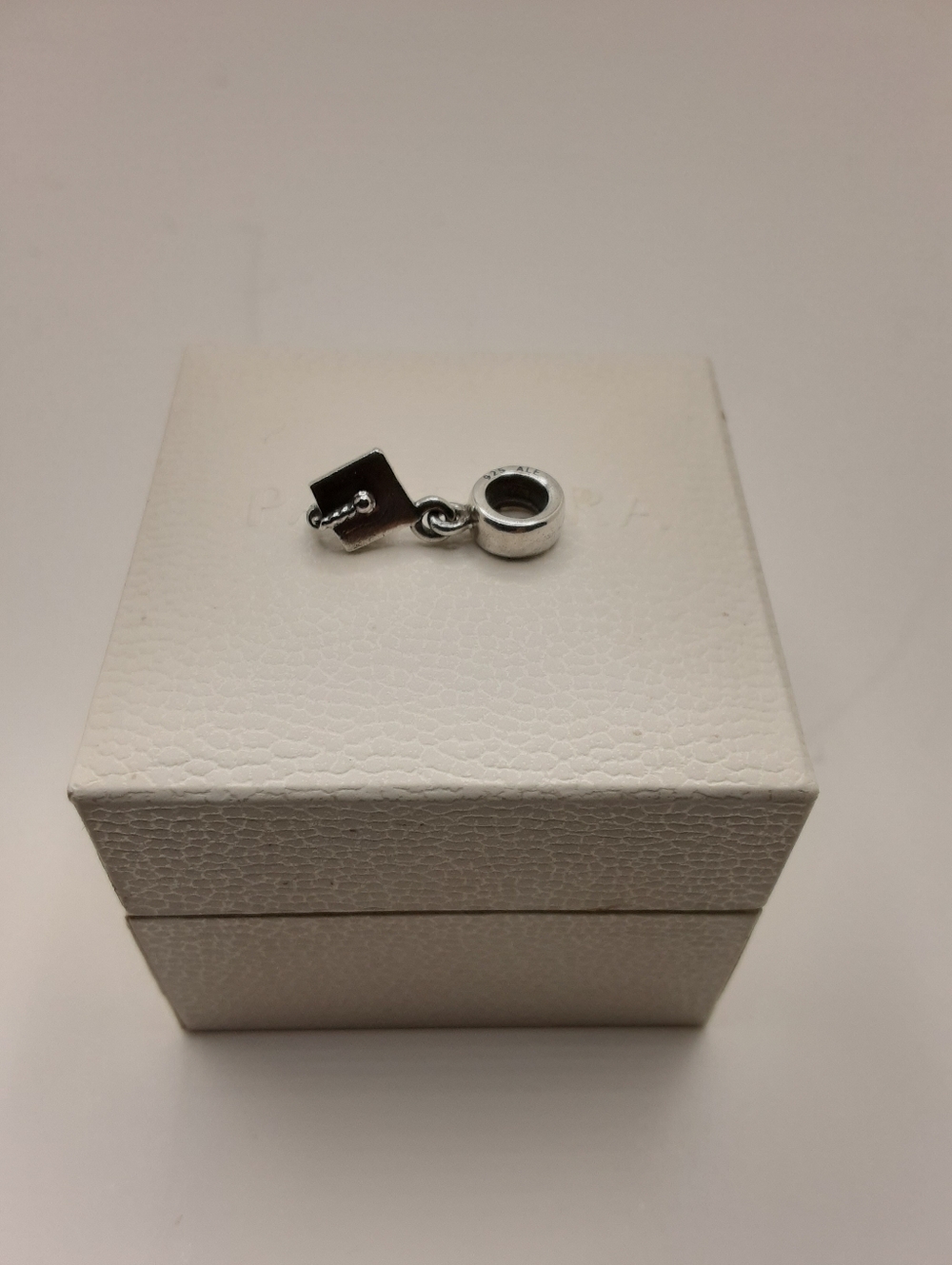 Authentic Pandora Sterling Silver Education Graduation Cap Dangle Charm - Picture 3 of 8